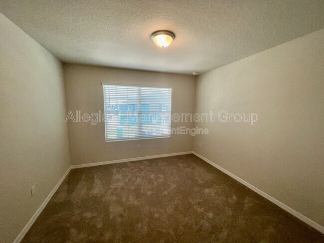 Building Photo - 2635 Buena Vw Rd.
