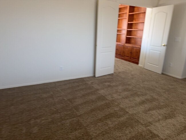 Building Photo - DOVE VALLEY RANCH 4 BEDROOM