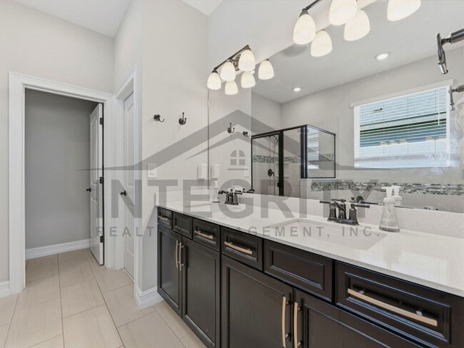 Building Photo - 34266 Radley Wy