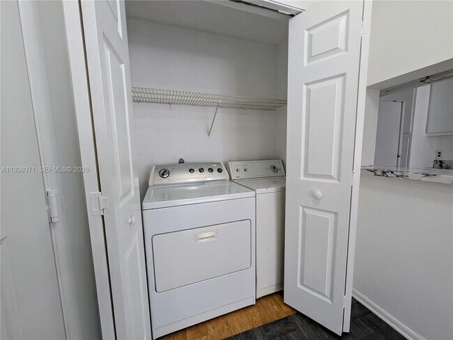 Building Photo - 4521 W McNab Rd