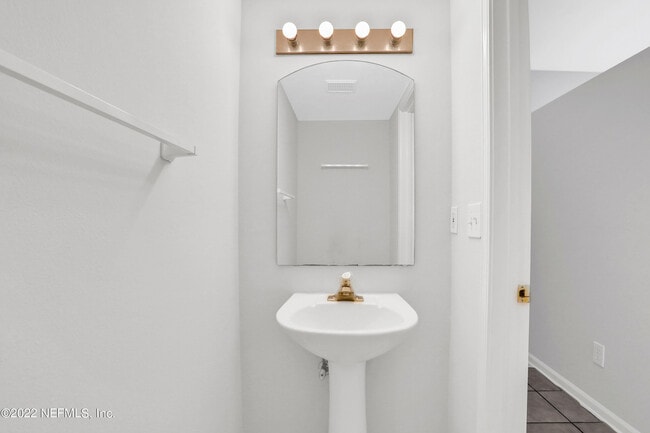 Building Photo - 8230 Dames Point Crossing Blvd