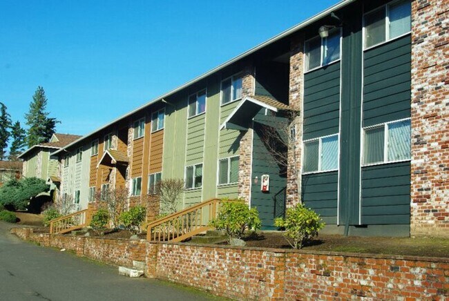 Building Photo - 11624 SW Lomita Ave