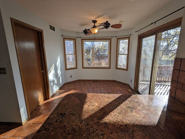 Building Photo - 4 br, 4 bath House - 409 West Concord Road