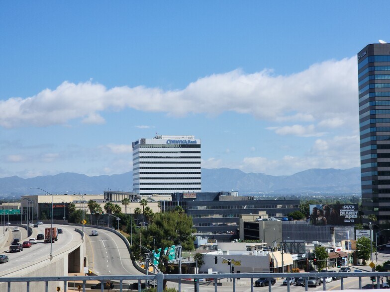 Building Photo - 4401 Sepulveda Blvd