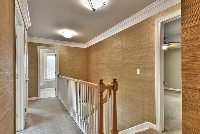 Building Photo - Wildewood in Northeast Columbia