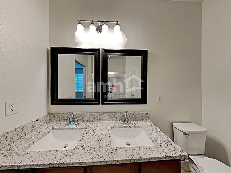 Building Photo - 3646 Moca Dr