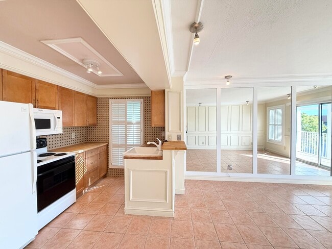 Building Photo - 273 Cypress Point Dr