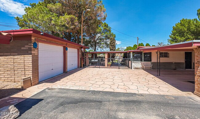 Building Photo - 10650 Socorro Rd