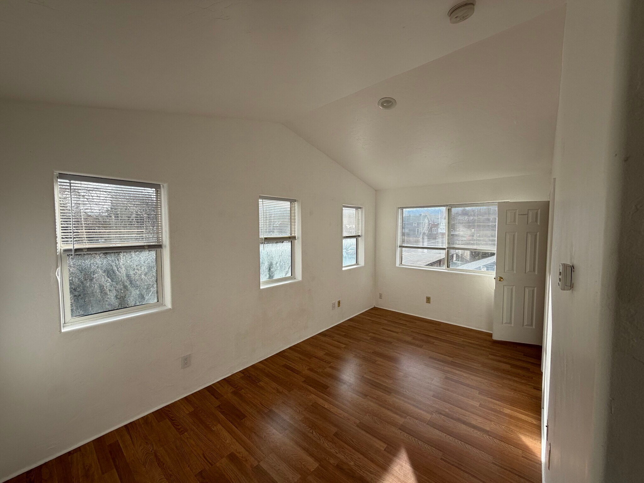 Building Photo - 310 First St