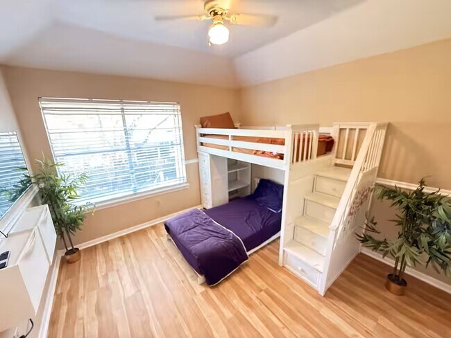 Building Photo - 3310 Bluebonnet Meadows Ln
