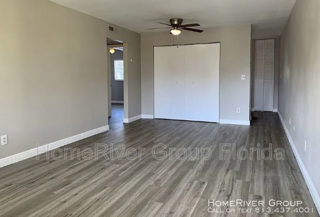 Building Photo - 3206 W Azeele St