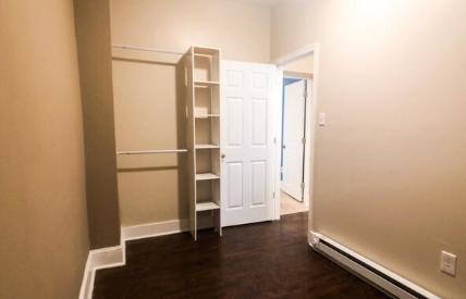 Building Photo - 5138 Ludlow St