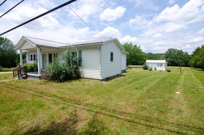 Building Photo - Stunner of Bear Creek