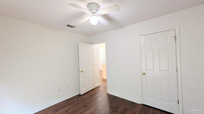 Building Photo - 6335 Mers Ln