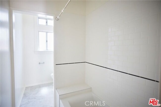 Building Photo - 1271 Wilton Pl
