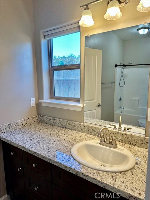 Building Photo - 655 Catala Wy