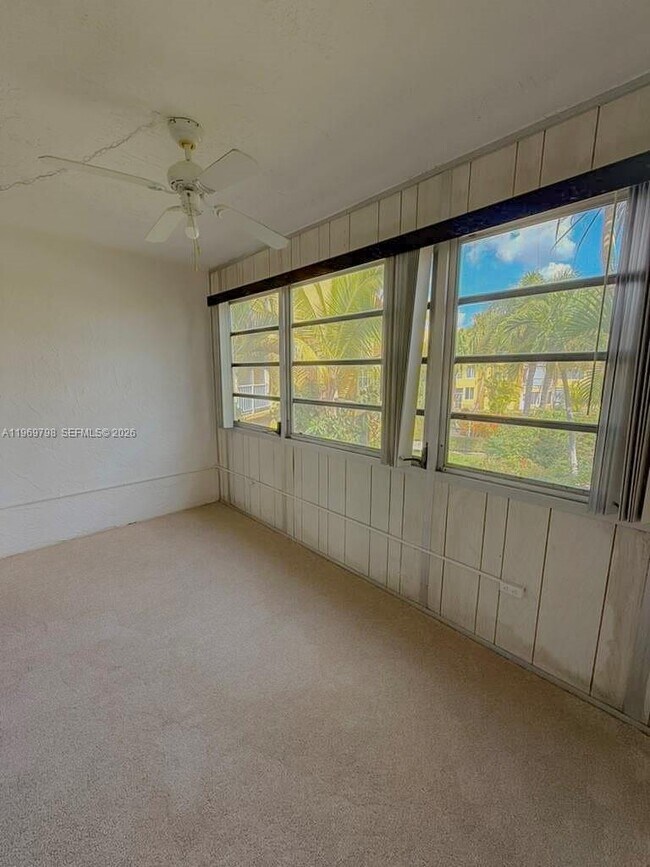 Building Photo - 6750 Royal Palm Blvd