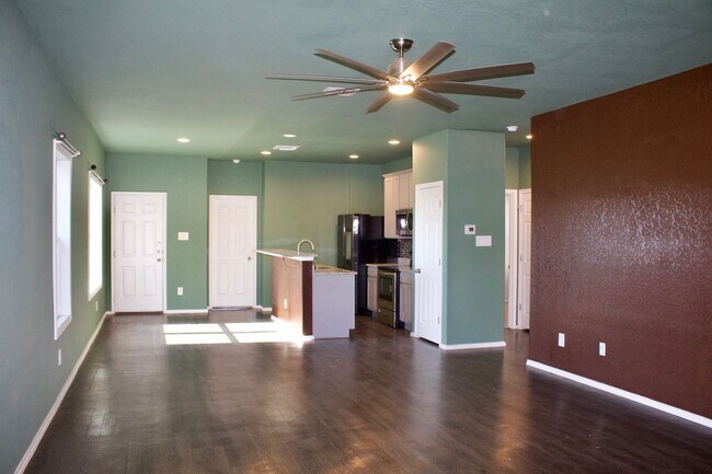 Building Photo - Butterfield Ranch