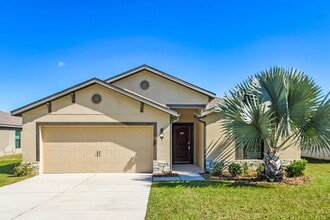 Building Photo - 6519 Redbay Dr