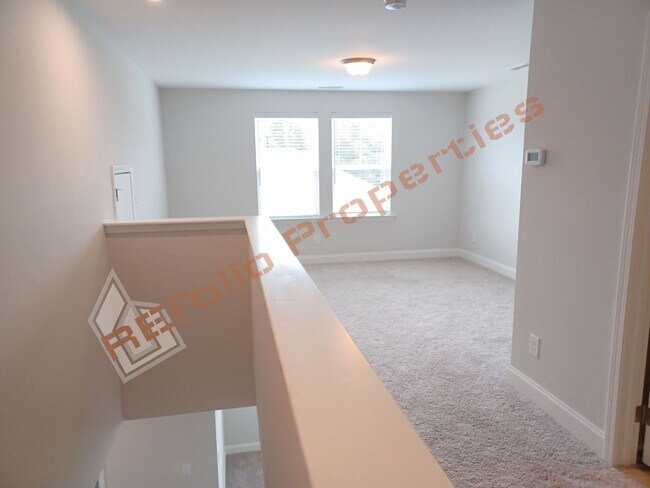 Building Photo - 238 Deardom Way