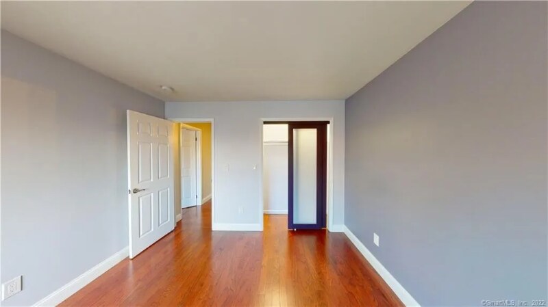 Building Photo - 14 Ingall St