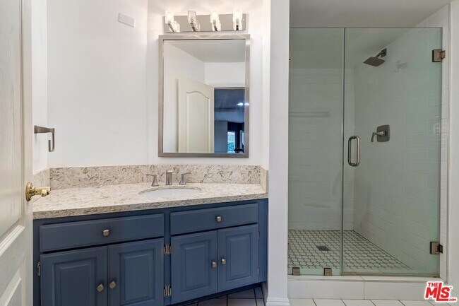 Building Photo - 22482 Calipatria Dr