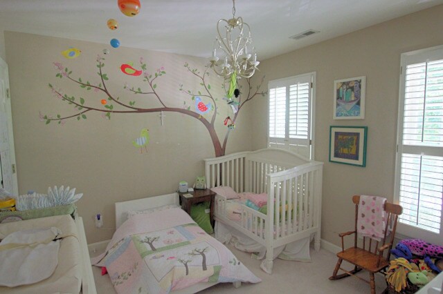 Building Photo - Charming 3 Bedroom Colonial Home only 10 Minutes from Duke!