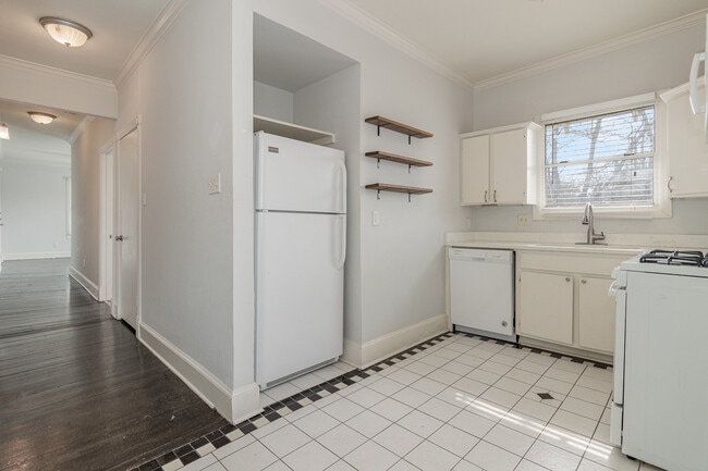 Building Photo - 4505 Worth St