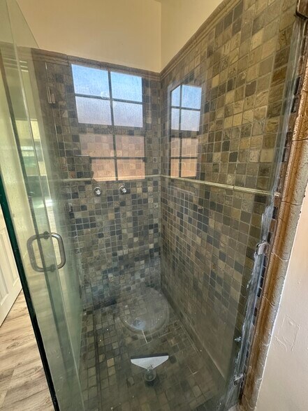 Building Photo - 8037 Campion Dr