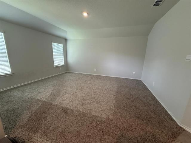 Building Photo - 112 Piping Rock Dr