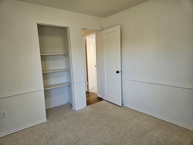Building Photo - Beautiful 3 Bedroom/2 Bathroom in Bountiful