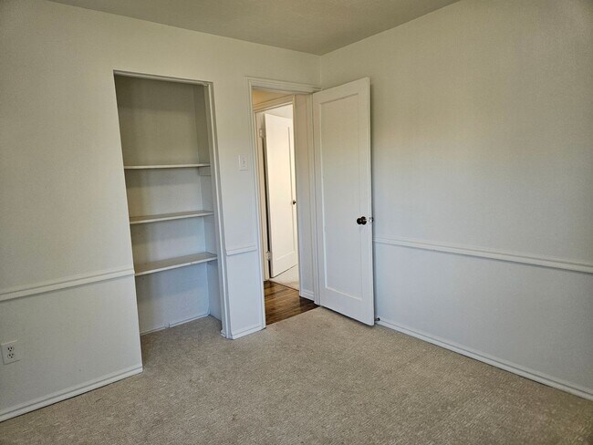 Building Photo - Beautiful 4 Bedroom/2 Bathroom in Bountiful