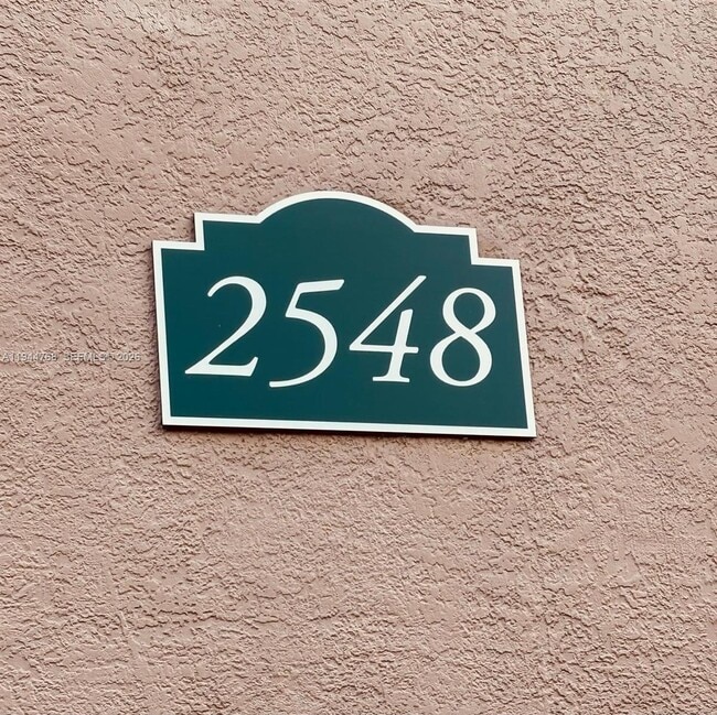 Building Photo - 2548 Centergate Dr