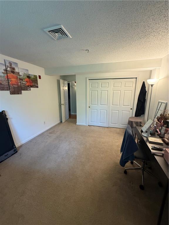 Building Photo - 25 Devereux Ave