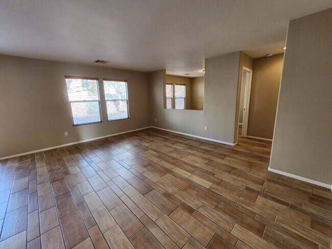 Building Photo - Beautiful former Model Home located near S...