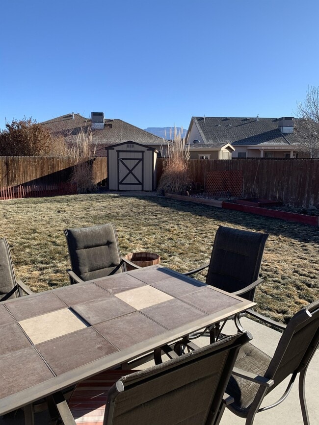 Building Photo - 464 1/2 Chatfield Ln