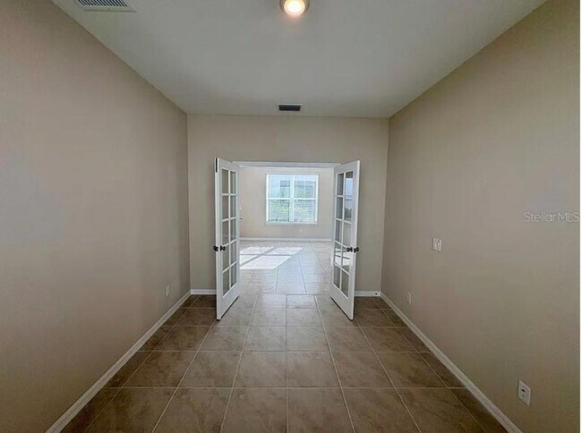 Building Photo - 16439 Paynes Ml Dr