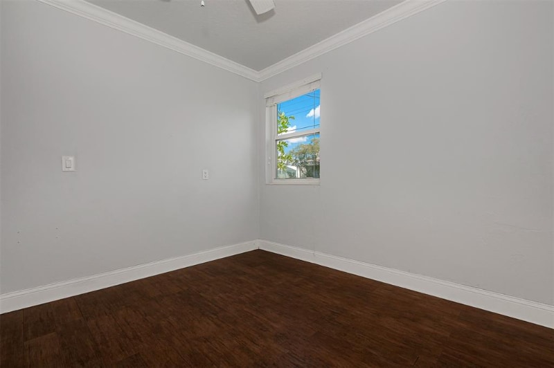 Building Photo - 5608 Buchanan St