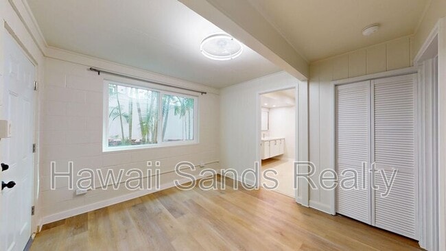 Building Photo - 3383 Alohea Ave