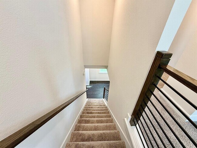 Building Photo - 15705 Oglethorpe Dr