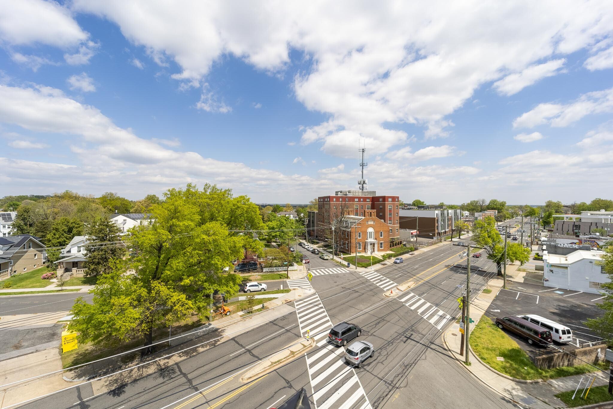 Building Photo - 1617 Rhode Island Ave NE