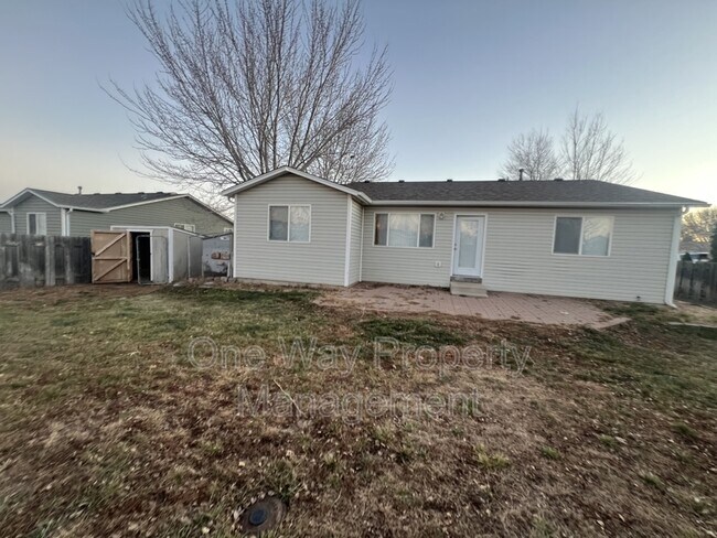 Building Photo - 2921 Anchor Dr