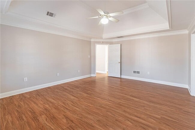 Building Photo - 3147 Crestmont Way NW