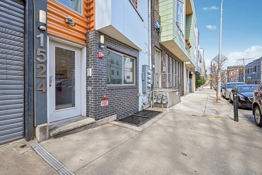 Building Photo - 1524 N 2nd St