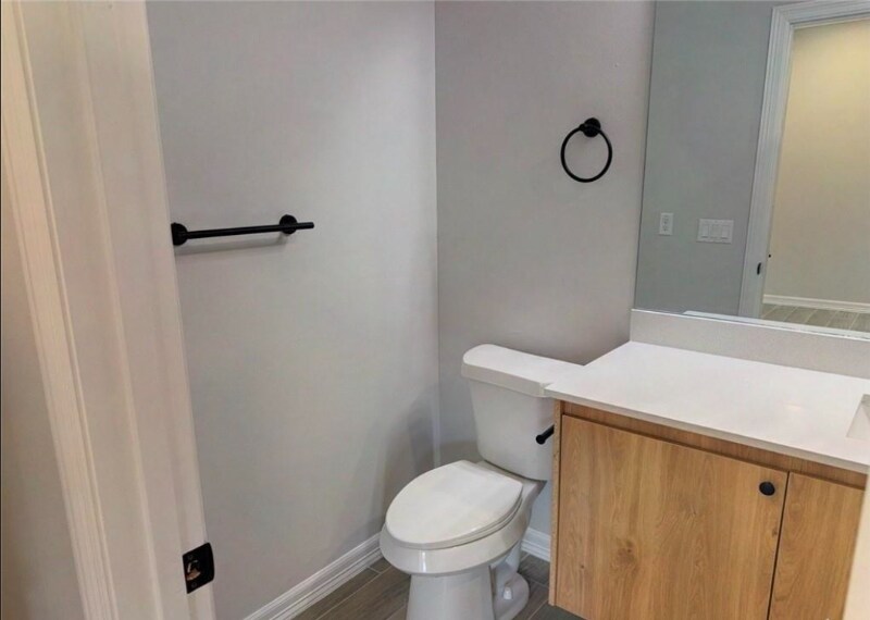 Building Photo - 705 N Emerald Ave