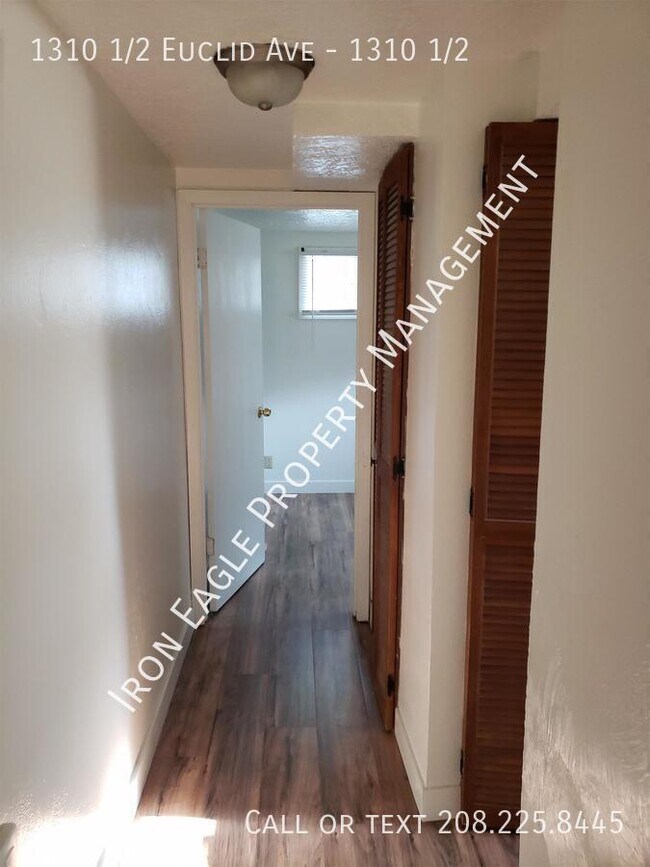 Building Photo - 1310 1/2 Euclid Ave-1310 1/2