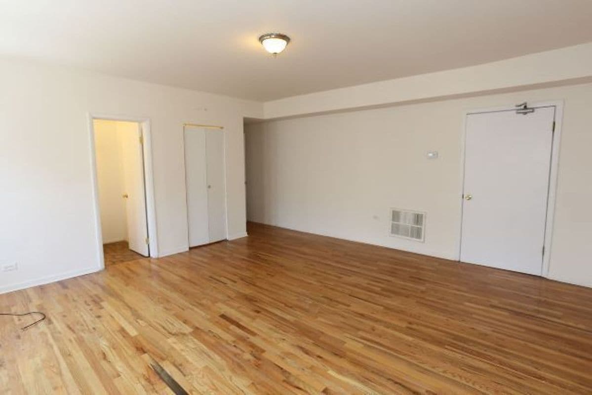 Building Photo - 4511 Malden St