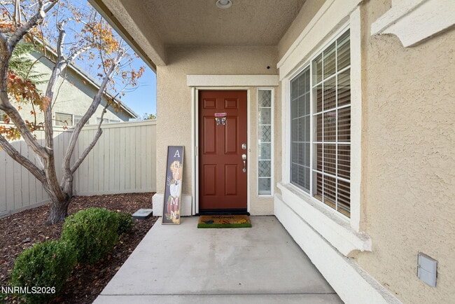 Building Photo - 10560 Vista Alta Dr