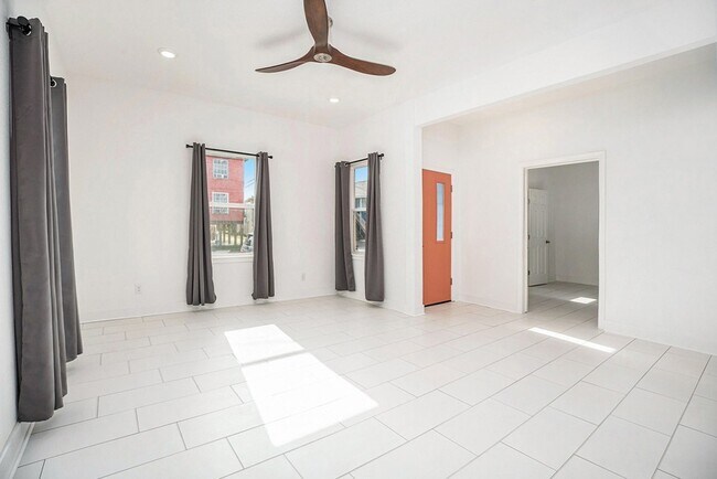 Building Photo - 1809 19th St