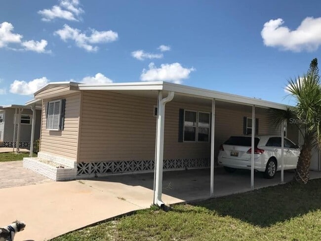 Building Photo - 714 Locarno Dr